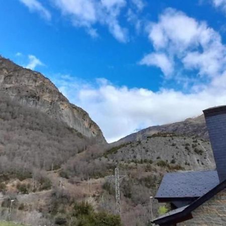 Apartamento Tarmanones Escarrilla Luaran gambar