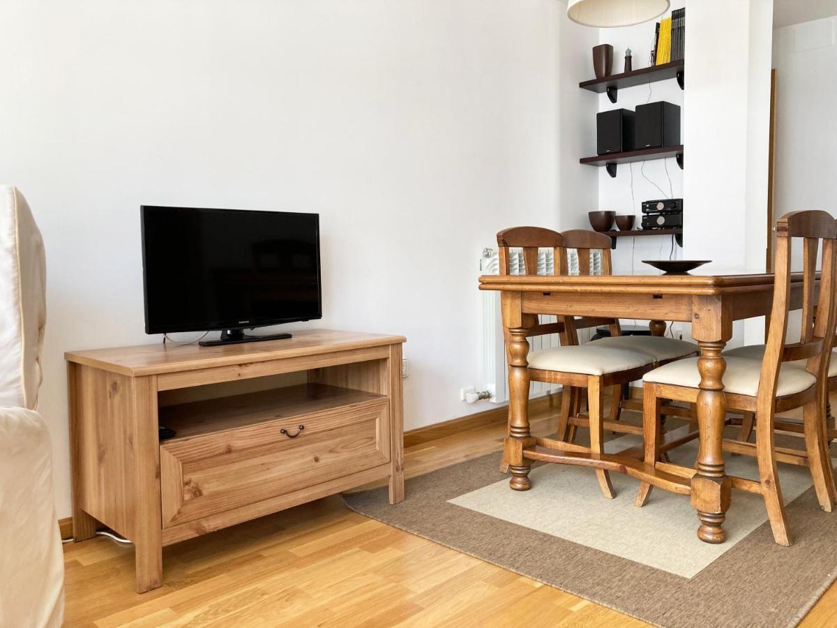 Apartamento Tarmanones Escarrilla Luaran gambar